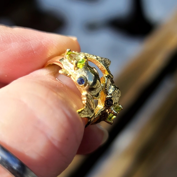 Peridot & Sapphire dual fish 🐟 pisceas sterling & gold ring sz5.75 - Picture 4 of 7